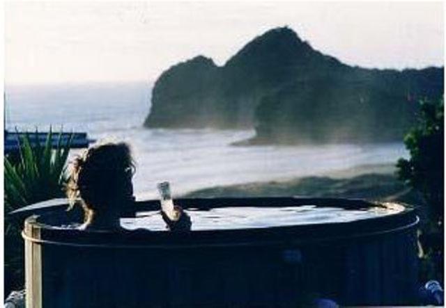 Bethells Beach Cottages Buitenkant foto