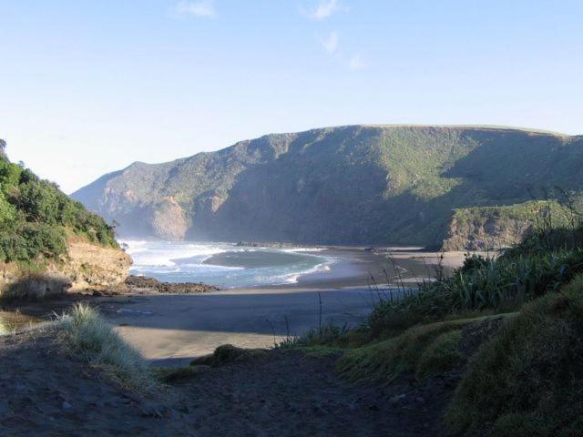 Bethells Beach Cottages Buitenkant foto