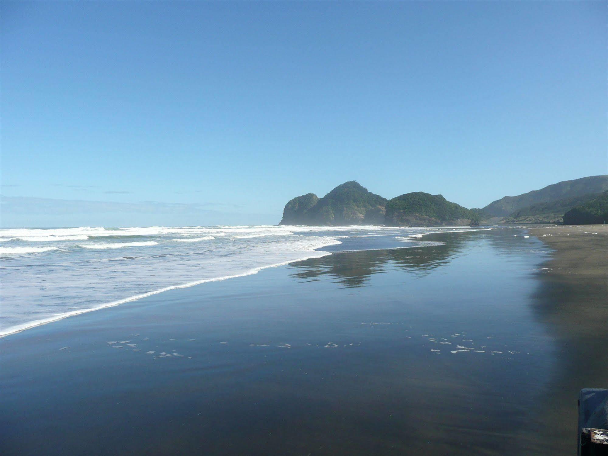 Bethells Beach Cottages Buitenkant foto