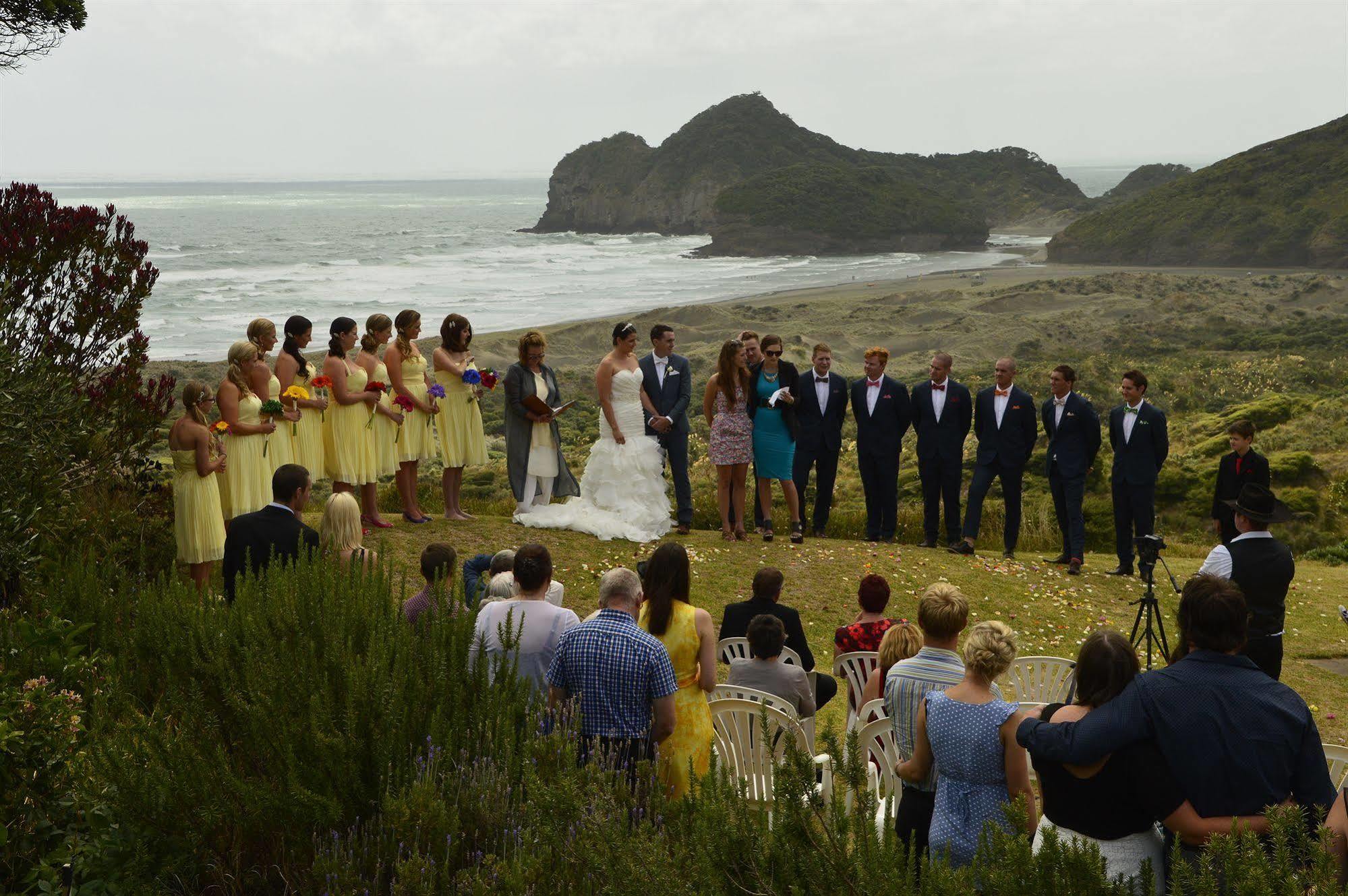 Bethells Beach Cottages Buitenkant foto