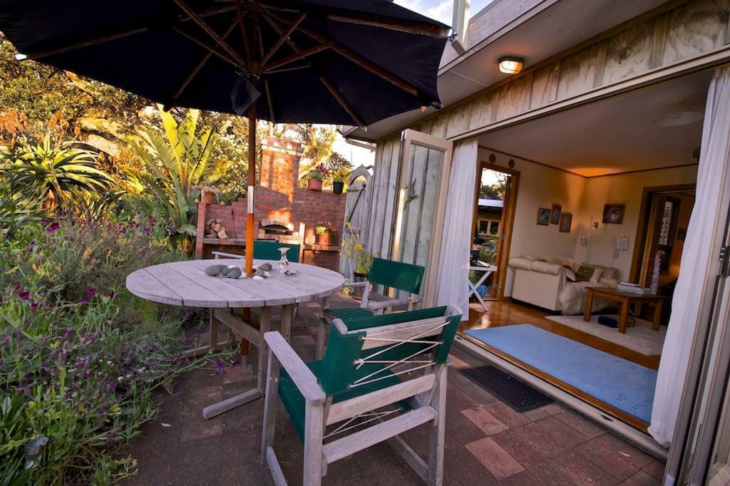 Bethells Beach Cottages Buitenkant foto